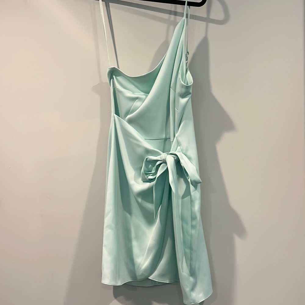 NWOT. Gianni Bini One Shoulder Spaghetti Strap Tie Waist Mini Wrap Dress